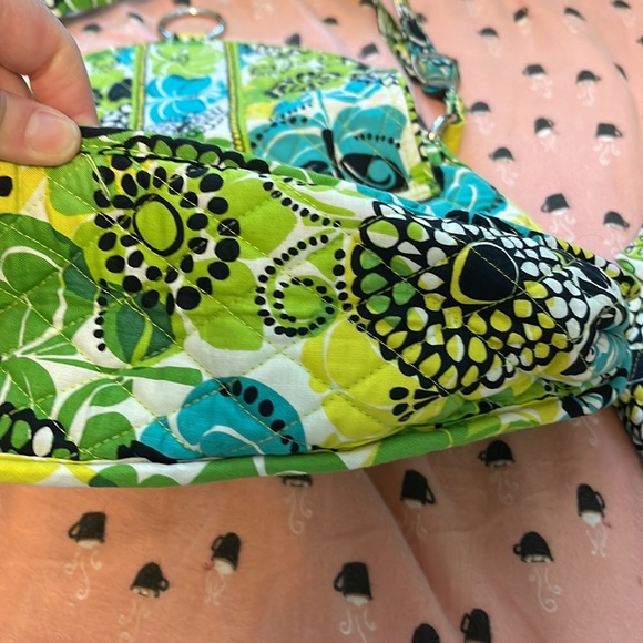 Vera Bradley mother daughter purses. Never used. Like new. Limes up pattern. - Picture 5 of 9